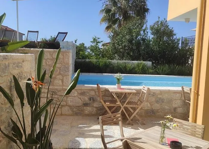 Dimani & Residences ギシオ