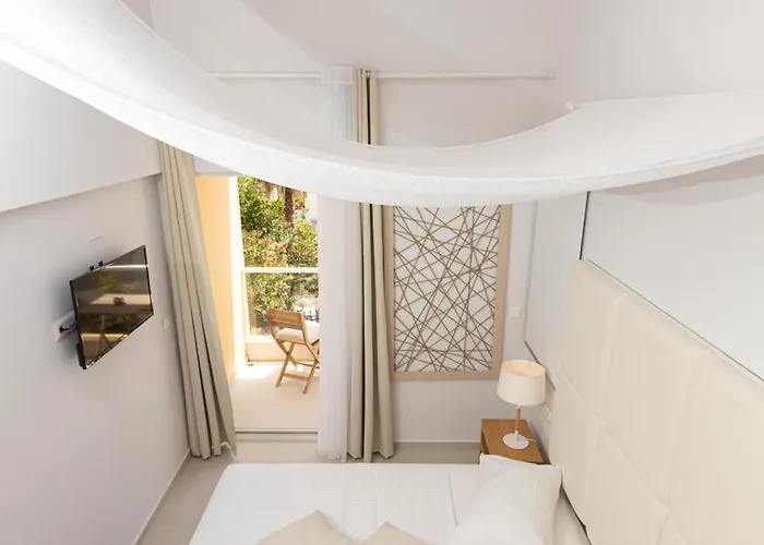 ホテル Dimani & Residences