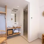 Dimani & Residences מלון 3*