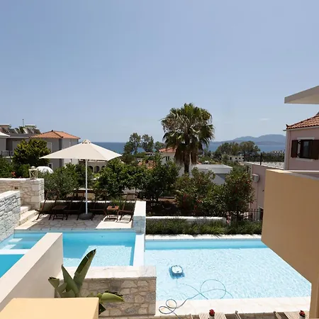 Dimani & Residences Гитион