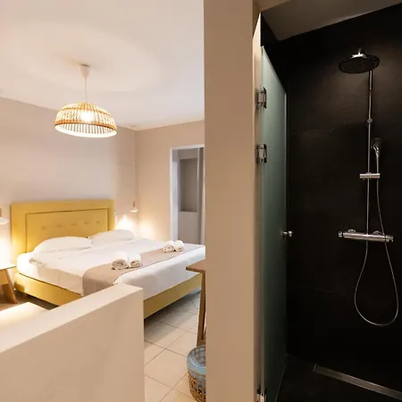 Dimani & Residences Отель Гитион