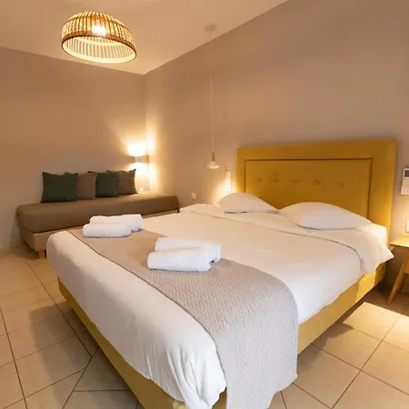 Dimani & Residences Отель Гитион