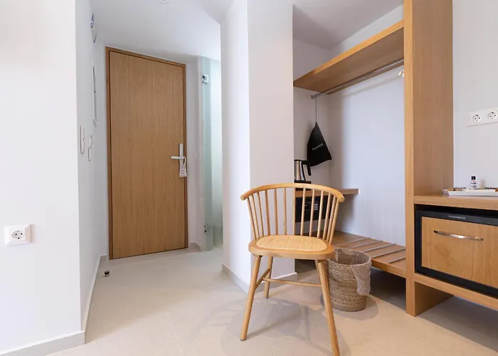 Dimani & Residences 3* Githio