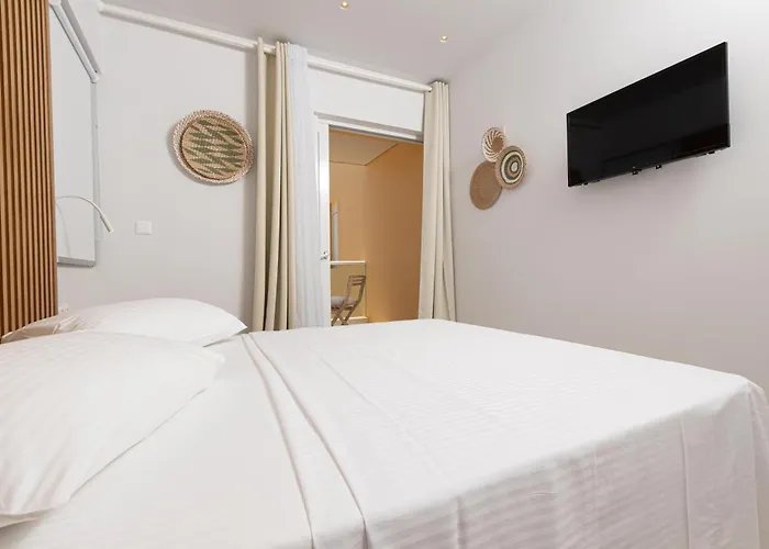 Dimani & Residences 3* Githio