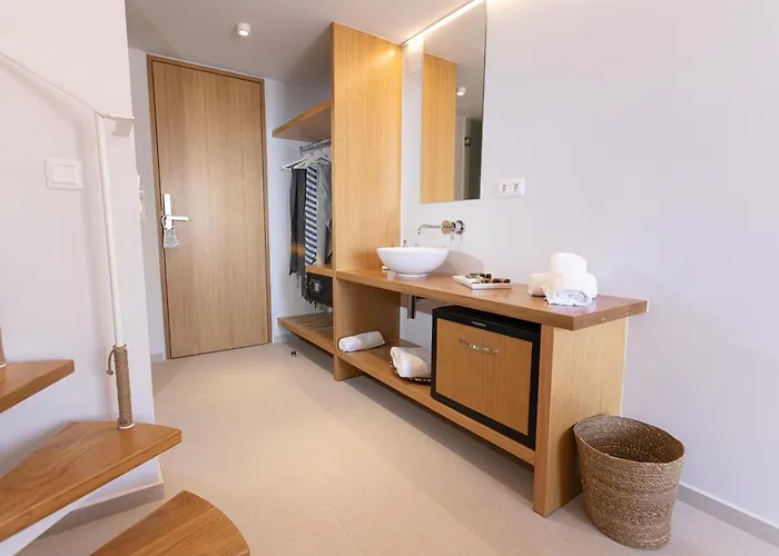 Dimani & Residences Gytheio