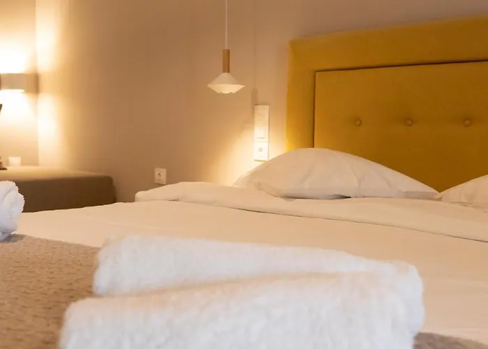 Dimani & Residences Hotell 3*